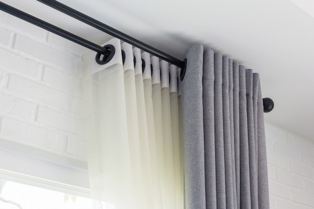Curtain Fitters Esher, Claygate, KT10