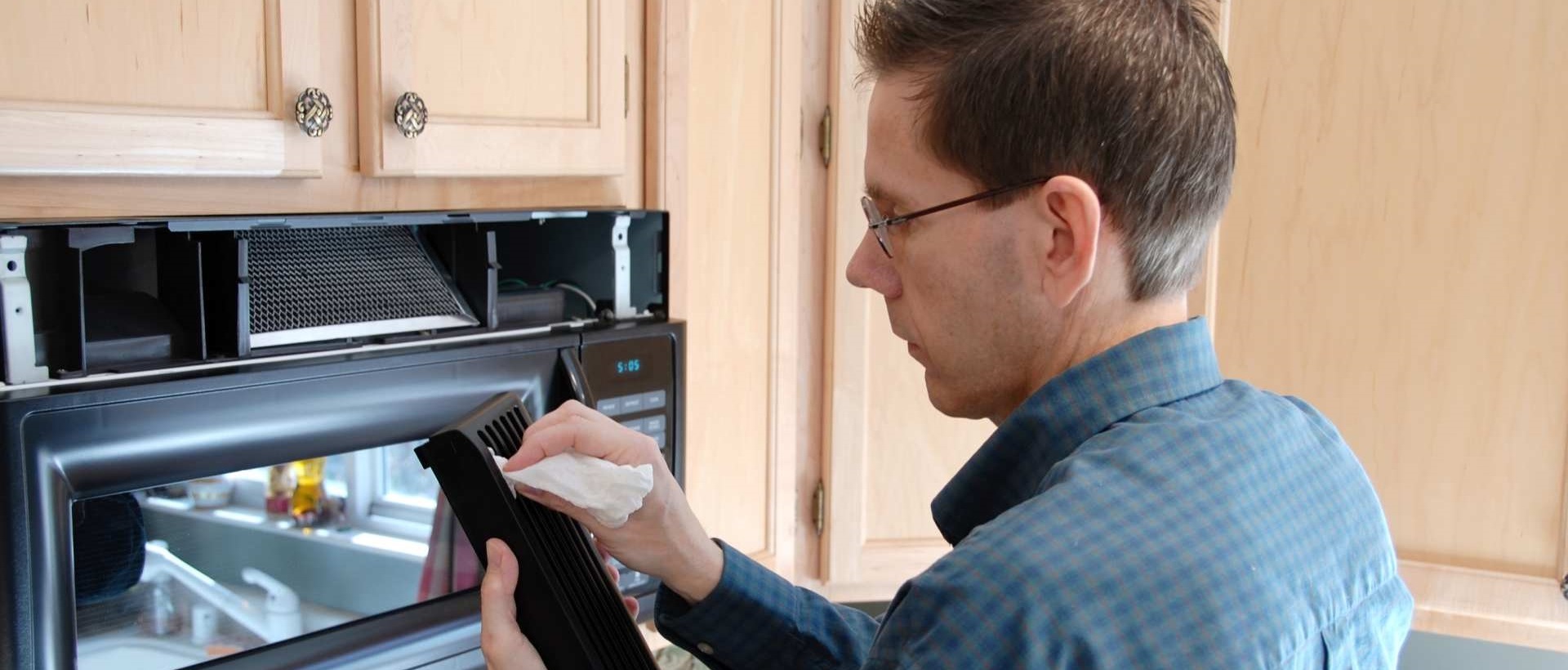 Kitchen fitters KT10